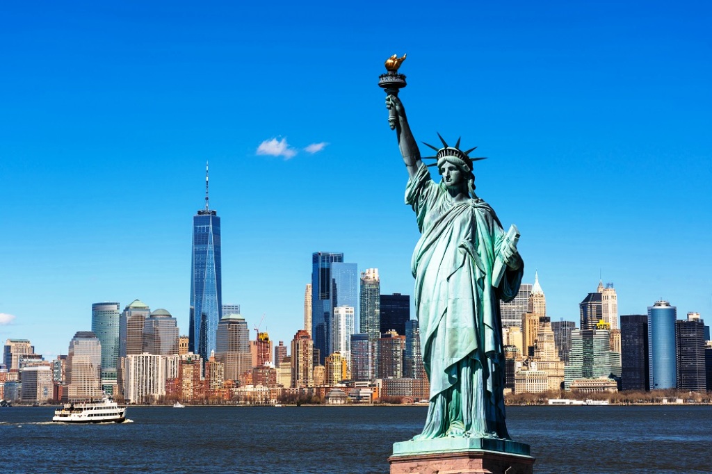 10 Facts about the Statue of Liberty - #TravelWorld