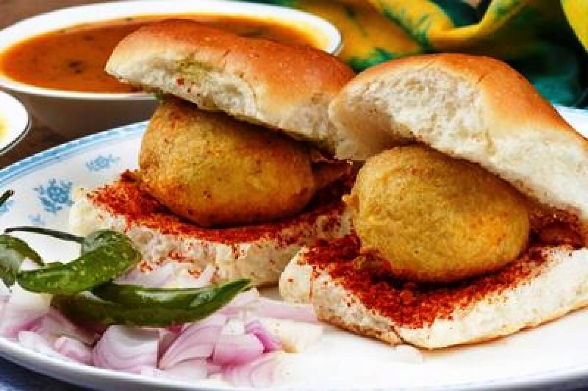 Top 20 Famous Food Of Mumbai TravelWorld